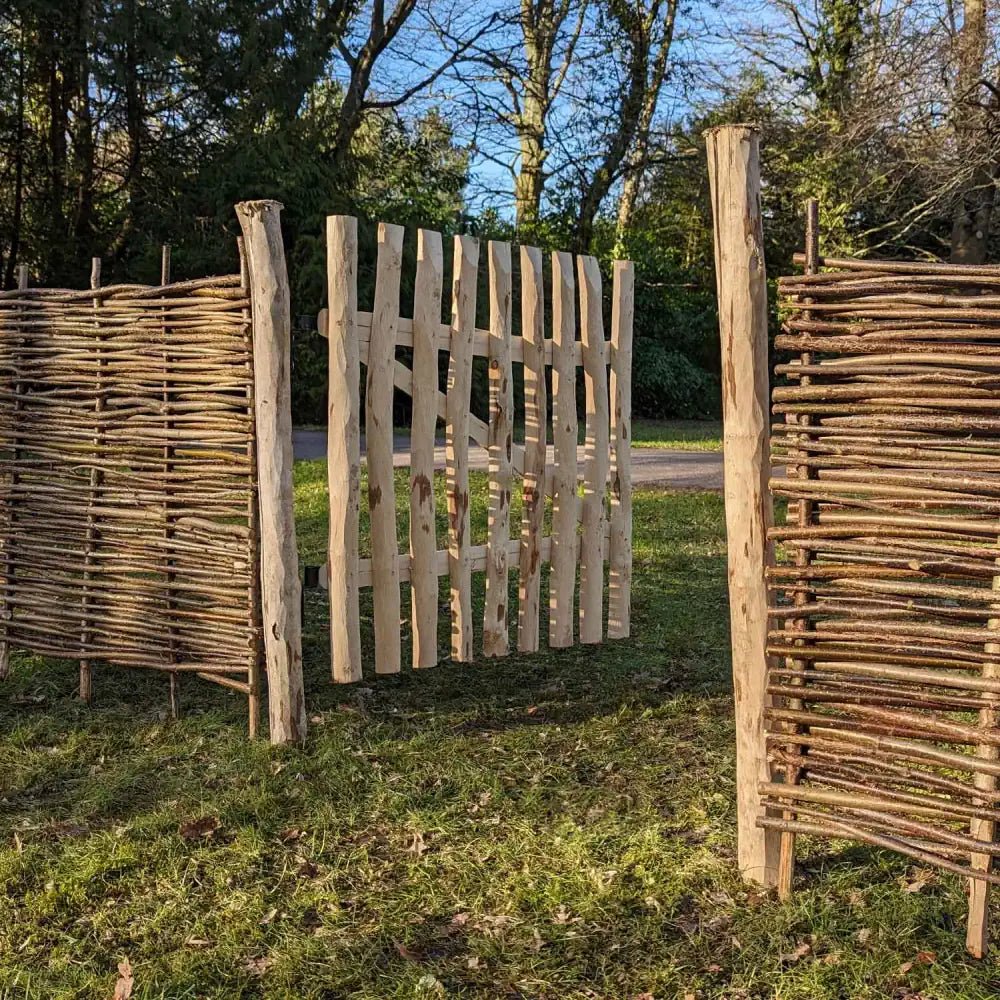 1.2m Chestnut Picket Garden Gate – Rustic Split Hazel with Hinges